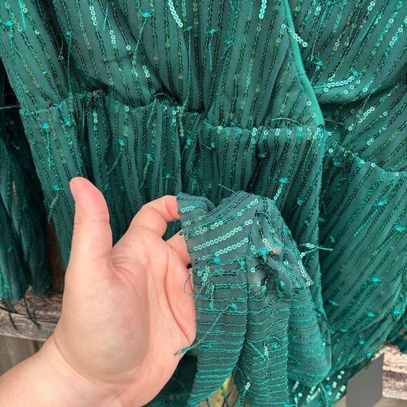 Lulu’s Always Partying Emerald Green Sequin Romper NWT XL - Picture 8 of 11